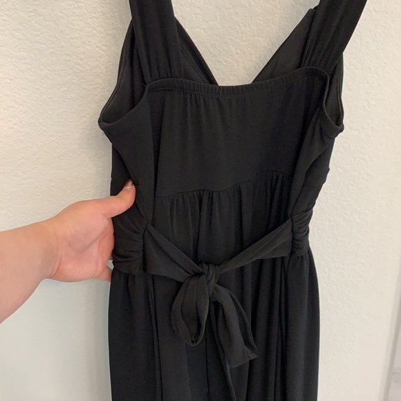 BLACK DRESS - Picture 3 of 7